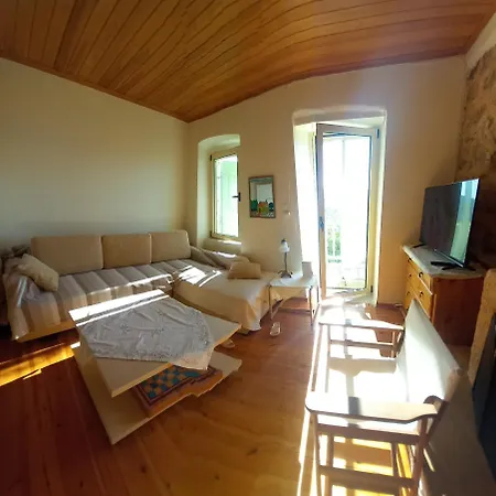 Melpo Feriehus Evgiros