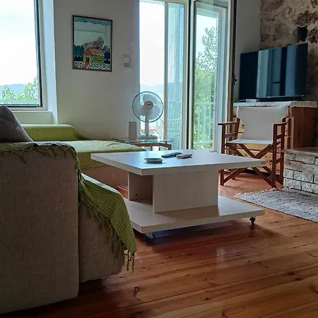 Holiday home Melpo